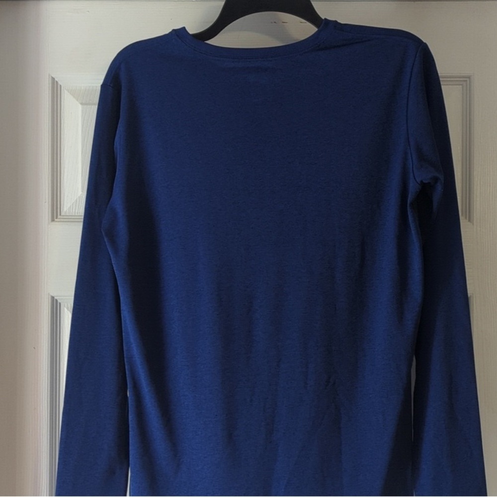 Women's Long Sleeve Blue Top